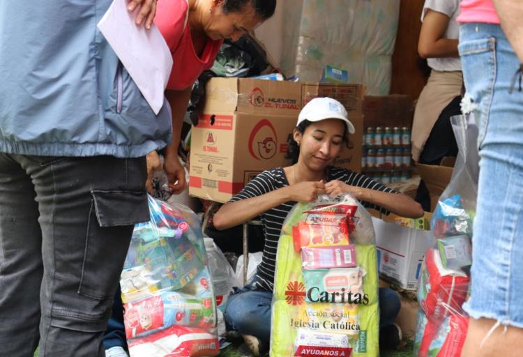 Cáritas Argentina envió más de 339.000 dólares para ayudar a Venezuela