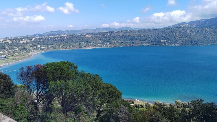 El Papa participará en la procesión de Nuestra Señora del Lago Albano