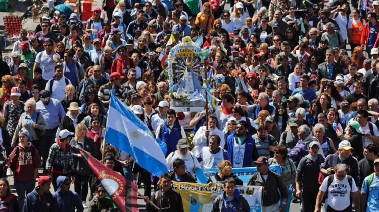 Catolicismo mayoritario, pero crecen los argentinos sin religión