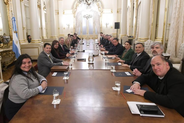Comité Nacional se reunió con el Gobierno por la visita del papa León XIV