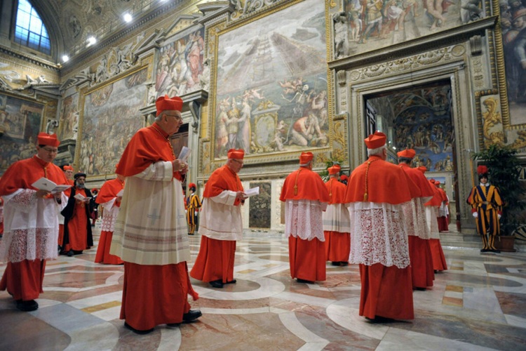 Cónclave: cómo es el protocolo para la entrada de los cardenales a la Capilla Sixtina