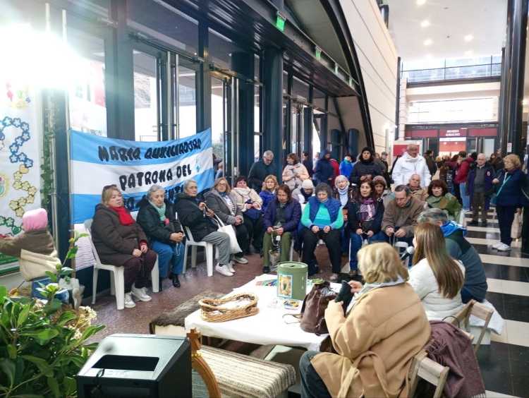Dios y la Virgen en la Exposición Rural