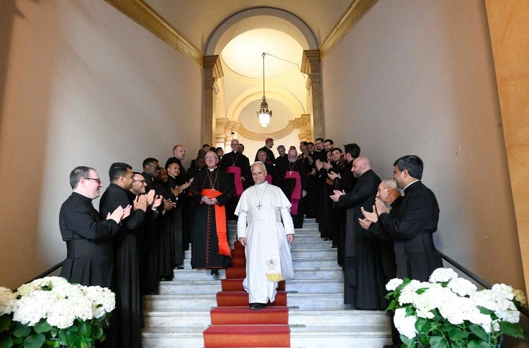 León XIV a diplomáticos papales: 'Den testimonio de Cristo en todo el mundo'