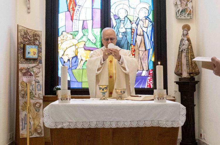 El papa León XIV visitó el Dicasterio para los Obispos