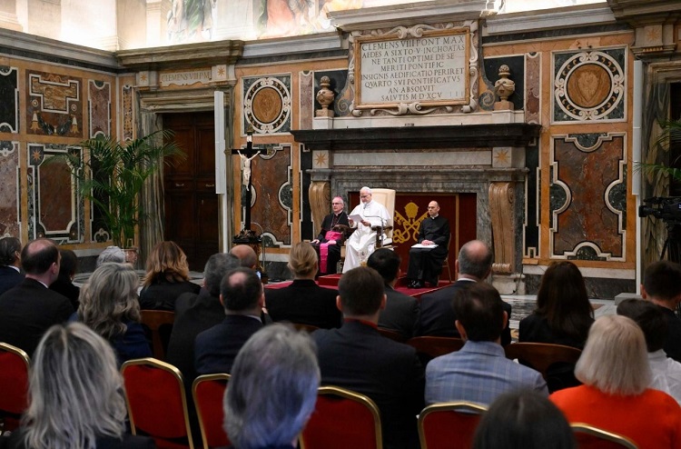 El Papa rechaza la pena de muerte y pide una justicia centrada en la rehabilitación