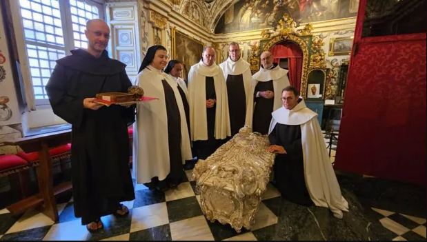 España: el cuerpo de santa Teresa pronto será expuesto a la veneración de los fieles.