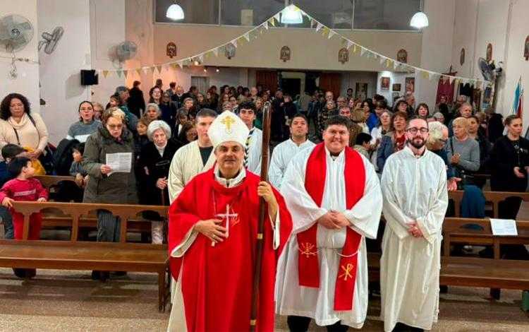 Lanús Oeste: fiestas patronales y 50 años de la parroquia Santiago Apóstol