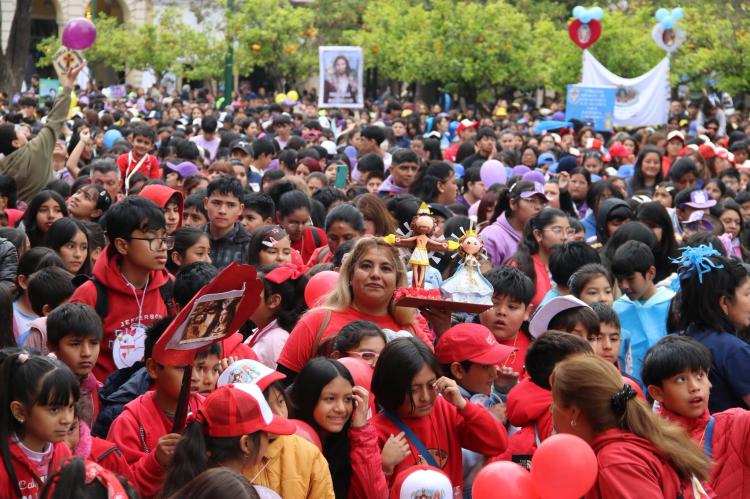 Salta: Más de dos mil niños participaron del Milagro de la Infancia y la catequesis