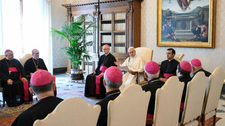El Papa alentó a los obispos árabes a ser artesanos de reconciliación