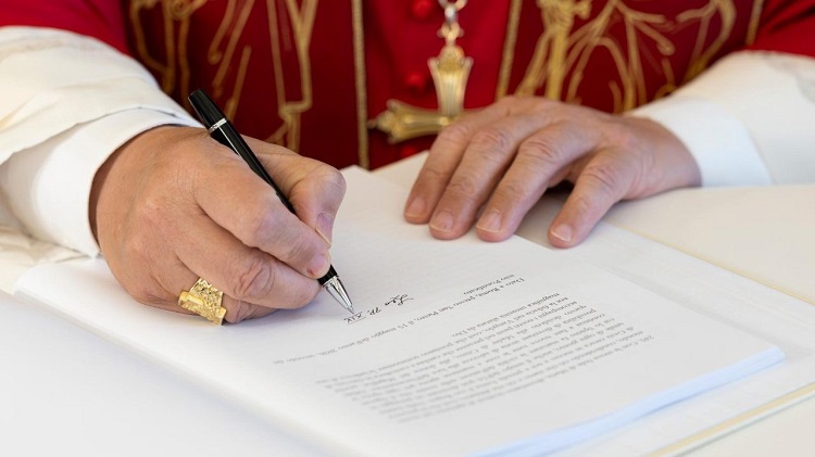 León XIV publicó 'Magnifica humanitas', una guía ética y moral ante el desafío de la IA