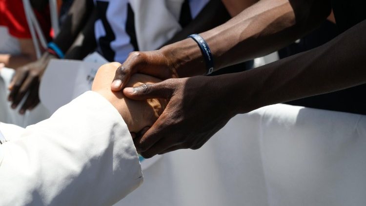 León XIV: 'Reconocer en cada menor migrante la presencia de Cristo'