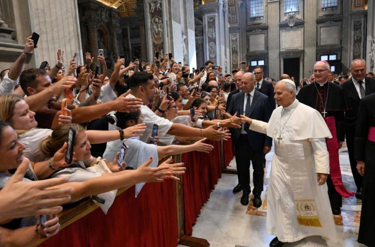 León XIV: 'Redescubrir la oración, dimensión fundamental de nuestra humanidad'