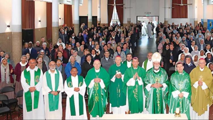 Los religiosos paraguayos reflexionan sobre la vocación y el servicio