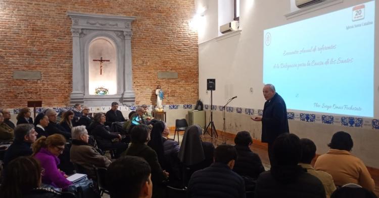 'Los santos, instrumentos de paz', eje del encuentro sobre las causas argentinas