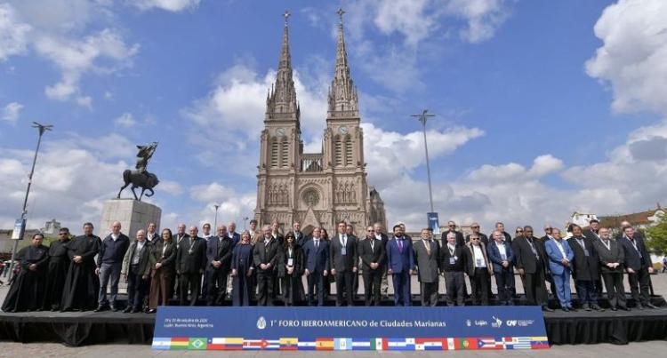 Luján impulsa modelos de gestión para ciudades que reciben peregrinos