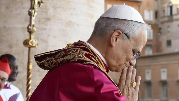 Mons. Azpiroz sobre el papa León XIV: 'Dios nos ha regalado otro dulce Cristo en la tierra'