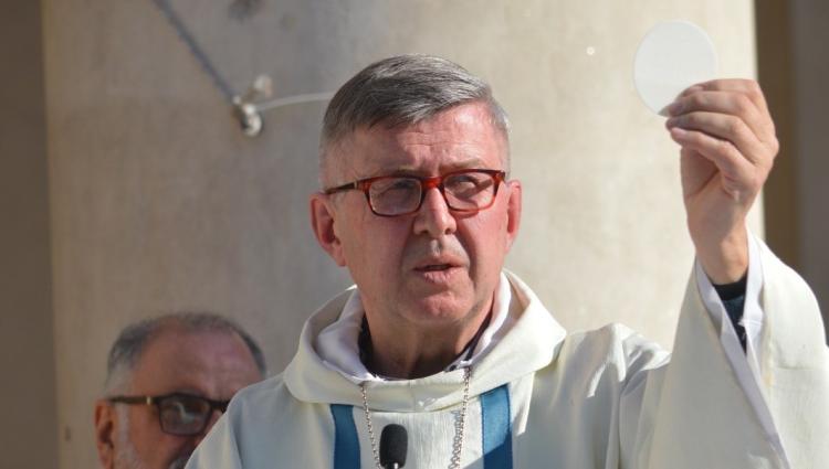 Mons. Benna convocó un Año Vocacional Diocesano por los 50 años del seminario