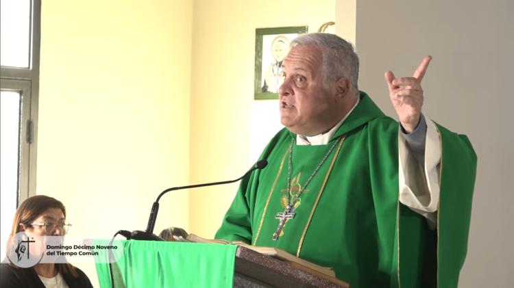 Mons. Colombo llamó a perseverar en la oración ante las dificultades