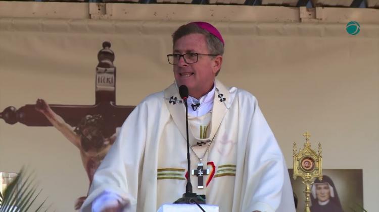 Mons. García Cuerva presidió las patronales en el santuario de Jesús Misericordioso