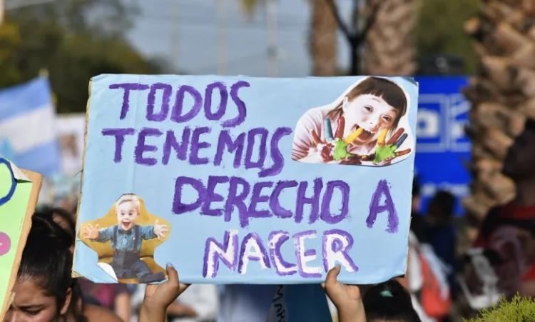 Mons. Mazzitelli: 'Que toda vida sea respetada, cuidada y amada'