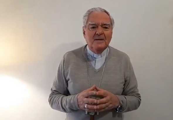 Mons. Ojea: 'Cristo lleva al ser humano y lo coloca al lado de Dios'