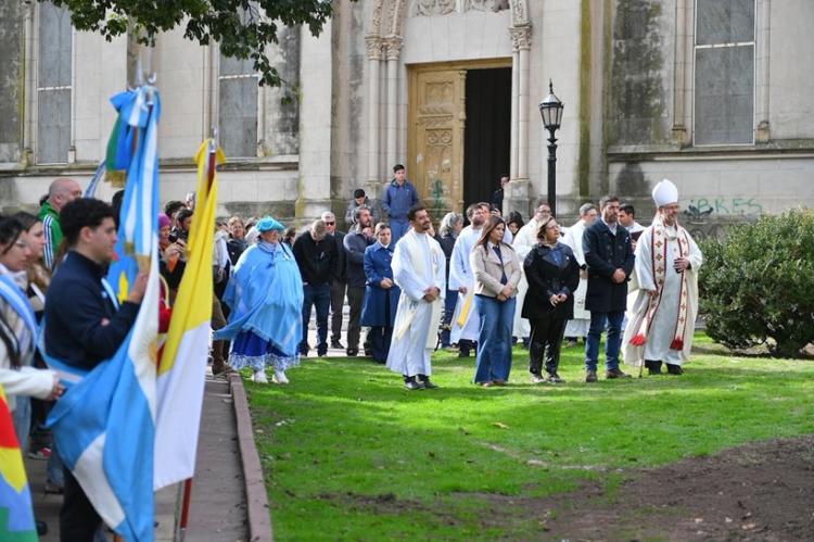 Mons. Scheinig: 'Somos un pueblo con agallas para volver a empezar'