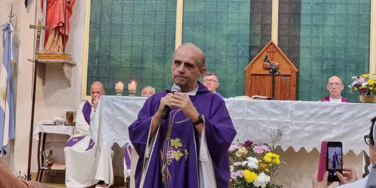 Morón: el Pbro. Jorge Oesterheld será declarado Ciudadano Ilustre