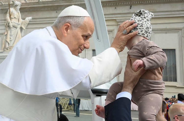 Papa: la Virgen María es el modelo perfecto de la Iglesia