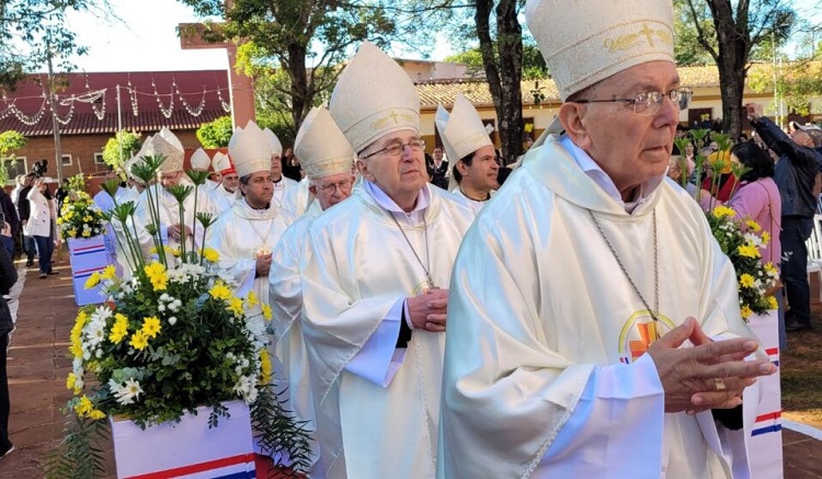 Paraguay: los obispos invitan a vivir la Pascua promoviendo el bien común