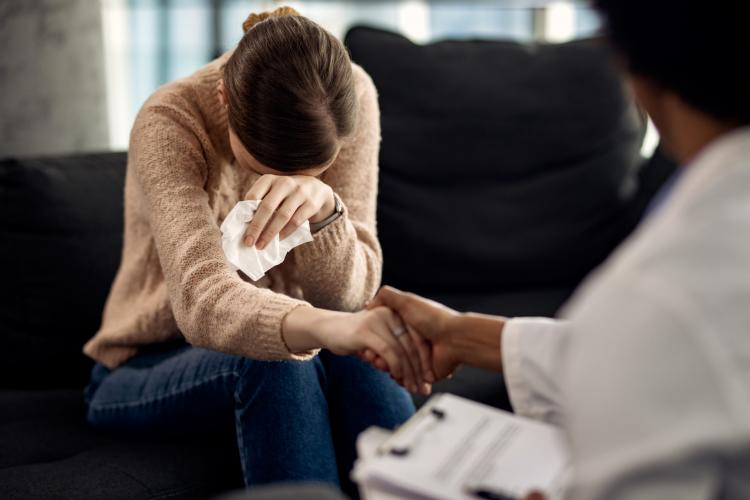 Presentan un informe sobre salud mental en adultos en la Argentina urbana