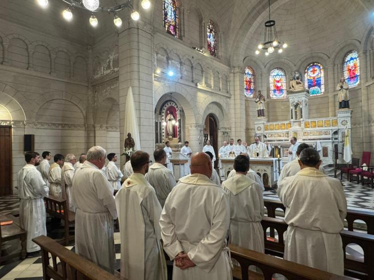Mons. Carrara animó a pedirle a san José por las vocaciones sacerdotales