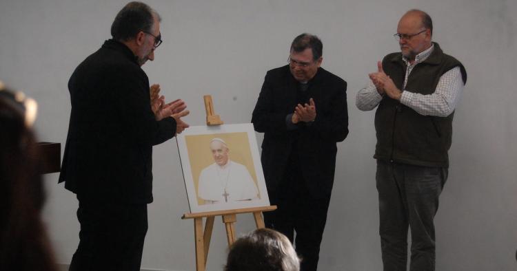 UNAJ y el obispado de Quilmes inauguraron una cátedra dedicada al papa Francisco