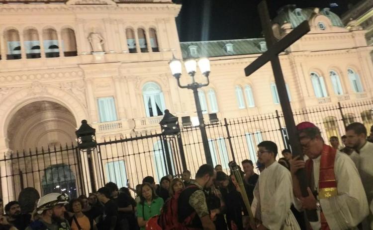 Viernes Santo: invitan a participar del tradicional Vía Crucis de la Ciudad
