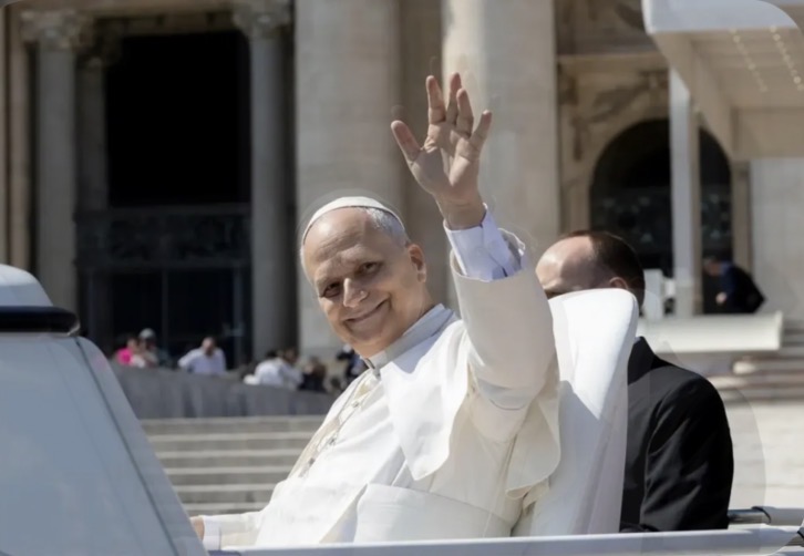 Ya son 20.000 los voluntarios inscriptos para la visita del papa León XIV